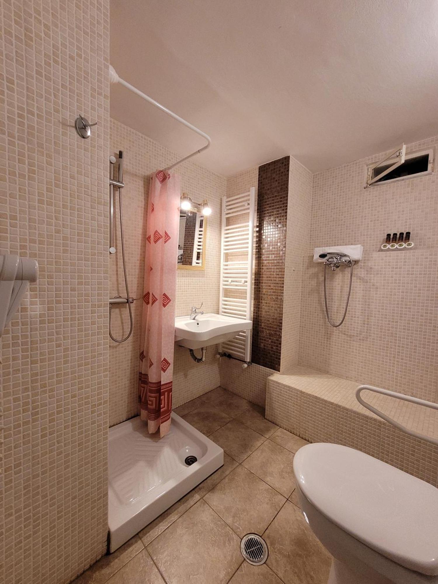 Xenonas Epavli Hotel Levidhion Room photo